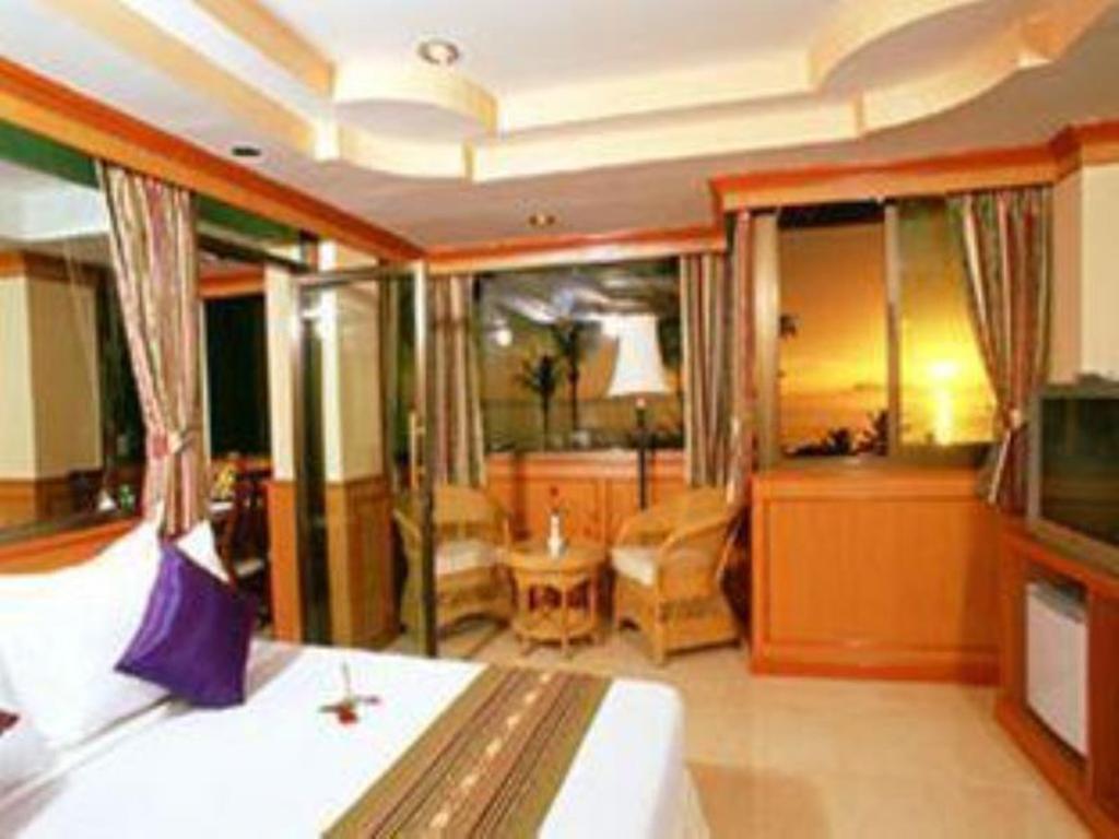 Grand Sea View Beach Resotel Lipa Noi Luaran gambar